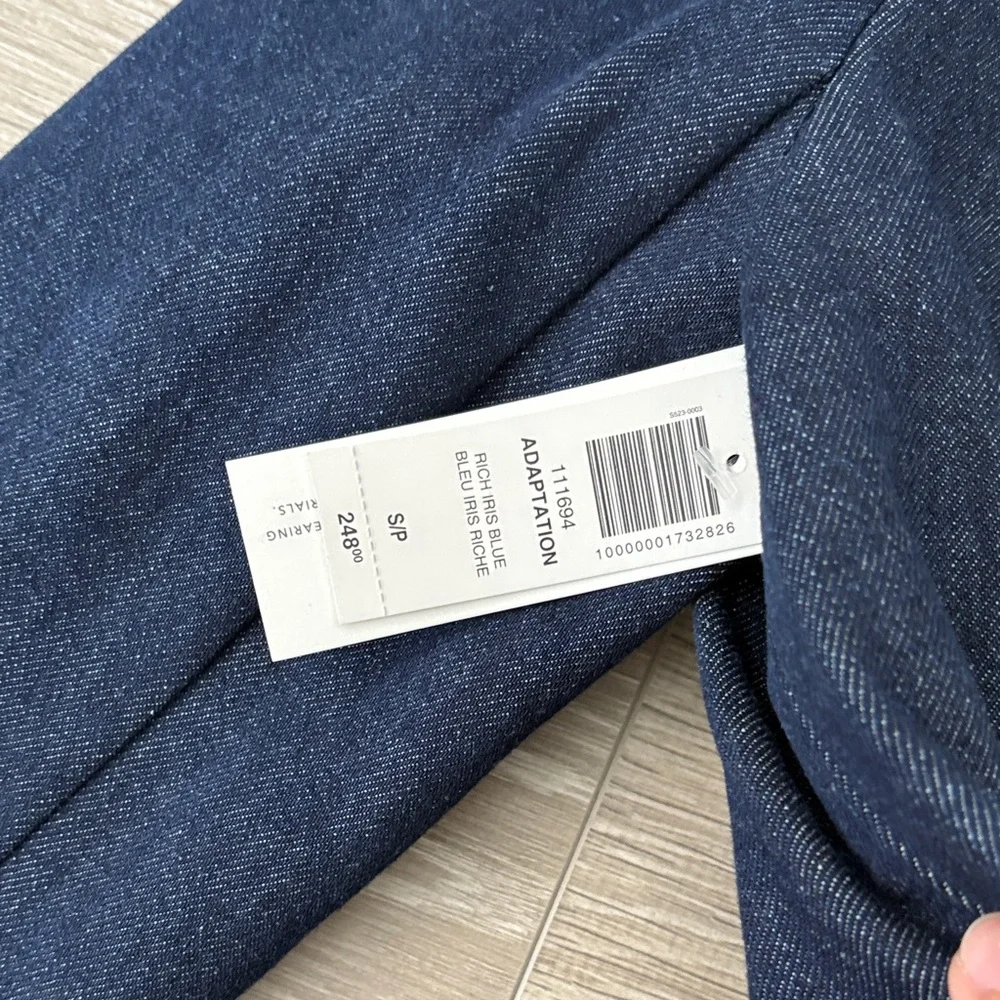Brand new Aritzia Dark Blue Blazer - Picture 5 of 6